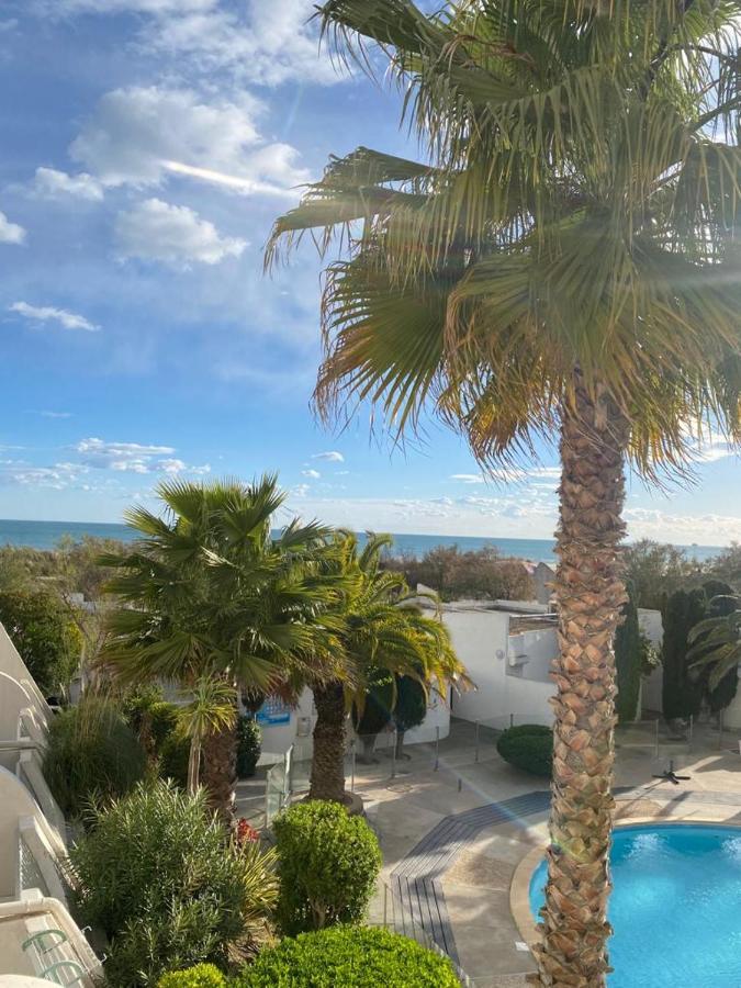 Le Cali, P2 Cabine Dans Une Residence Avec Piscine, Vue Mer Et Parking Prive ลา กร็องเดอ-ม็อต ภายนอก รูปภาพ
